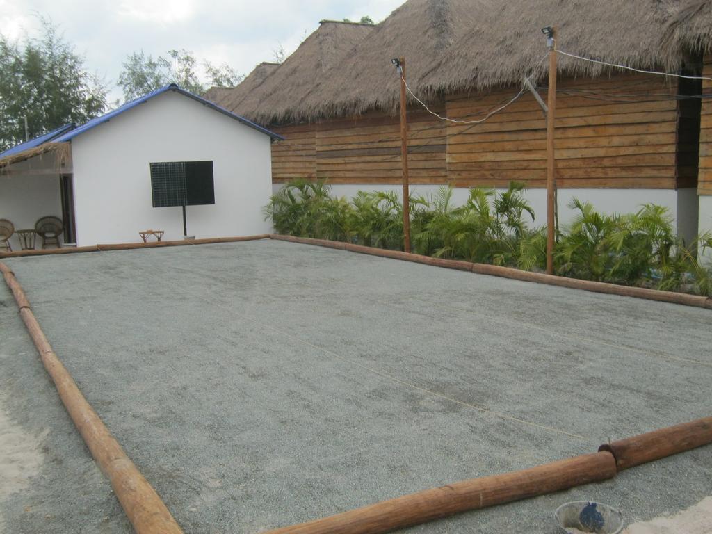 Pat Pat Guesthouse Sihanoukville Exterior photo
