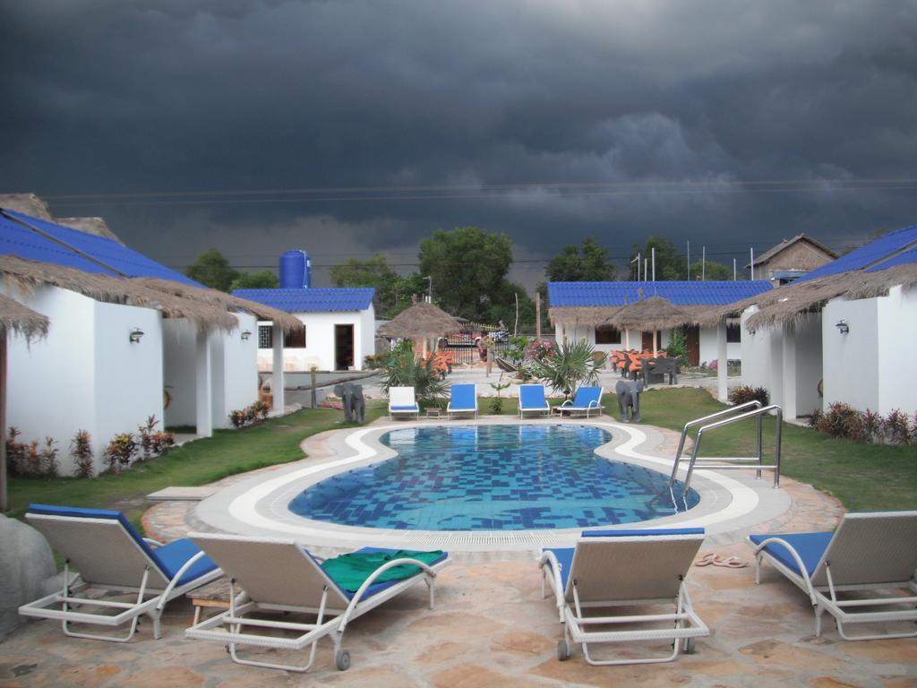 Pat Pat Guesthouse Sihanoukville Exterior photo